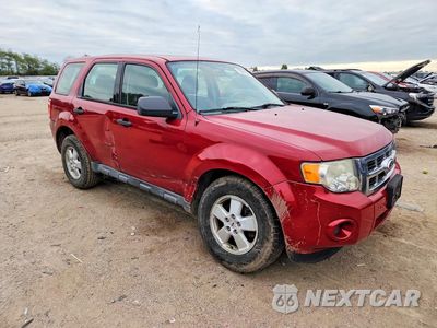 Czwarte zdjęcie samochodu z boku: 2010 FORD ESCAPE XLS VIN:1FMCU0C75AKC51155 - miniatura
