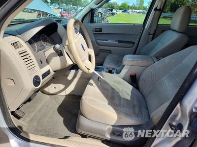 Zdjęcie 7 z 13 samochodu: 2012 FORD ESCAPE XLT VIN:1FMCU0D78CKB61192 - miniatura
