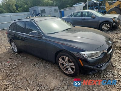 Czwarte zdjęcie samochodu z boku: 2018 BMW 330 XI VIN:WBA8K3C57JA368982 - miniatura
