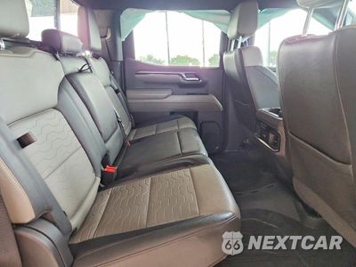 Zdjęcie 10 z 12 samochodu: 2022 CHEVROLET SILVERADO K1500 ZR2 VIN:3GCUDHEL3NG691163 - miniatura