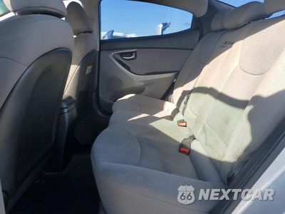 Zdjęcie 10 z 13 samochodu: 2011 HYUNDAI ELANTRA GLS VIN:KMHDH4AE6BU152707 - miniatura