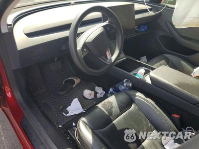Zdjęcie 8 z 12 samochodu: 2024 TESLA MODEL 3 VIN:5YJ3E1EA4RF747525 - miniatura