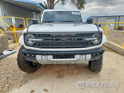 Piąte zdjęcie samochodu w środku: 2024 FORD BRONCO RAPTOR VIN:1FMEE0RRXRLA99894 - miniatura