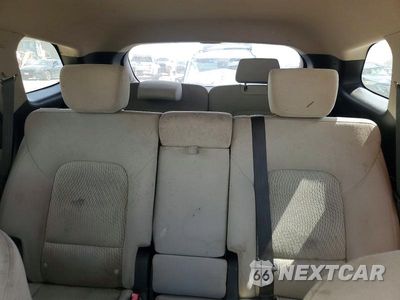 Zdjęcie 10 z 13 samochodu: 2016 HYUNDAI SANTA FE SE VIN:KM8SMDHF8GU152183 - miniatura