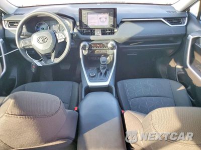 Zdjęcie 8 z 14 samochodu: 2022 TOYOTA RAV4 XLE VIN:2T3RWRFVXNW139214 - miniatura