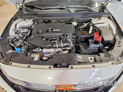 Zdjęcie 11 z 12 samochodu: 2018 HONDA ACCORD TOURING VIN:1HGCV2F90JA006703 - miniatura