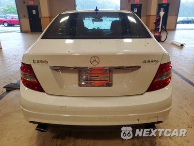 Zdjęcie 6 z 12 samochodu: 2011 MERCEDES-BENZ C 300 4MATIC VIN:WDDGF8BB8BR174932 - miniatura