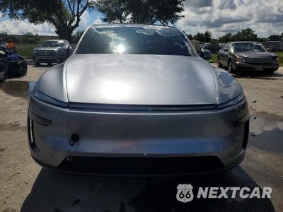 Piąte zdjęcie samochodu w środku: 2026 TESLA MODEL Y VIN:7SAYGDED8TA655627 - miniatura