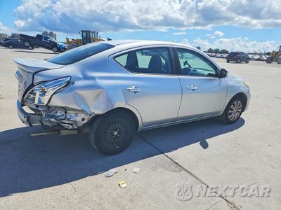 Trzecie zdjęcie samochodu z tyłu: 2017 NISSAN VERSA 1.6 SV VIN:3N1CN7AP2HK442563 - miniatura