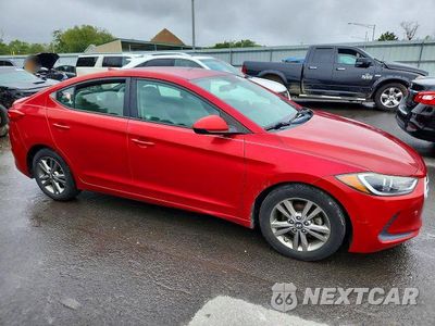 Czwarte zdjęcie samochodu z boku: 2017 HYUNDAI ELANTRA SE VIN:5NPD84LF2HH090896 - miniatura
