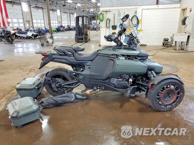 2025 CAN-AM CANYON REDROCK 2BXBMDD28SV000067 - główne zdjęcie licytacji z USA - miniatura