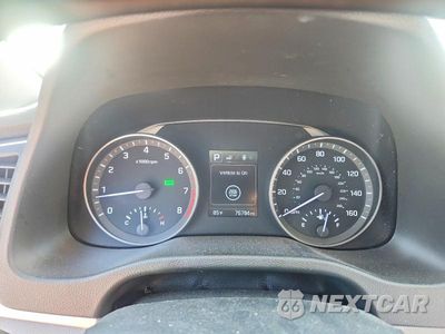 Zdjęcie 9 z 12 samochodu: 2018 HYUNDAI ELANTRA VALUE EDITION VIN:5NPD84LF3JH342967 - miniatura