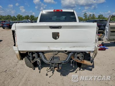 Zdjęcie 6 z 13 samochodu: 2018 RAM 2500 ST VIN:3C6UR5CL7JG315473 - miniatura