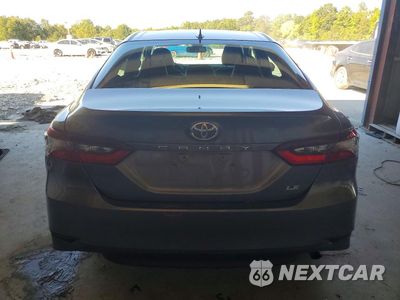 Zdjęcie 6 z 13 samochodu: 2021 TOYOTA CAMRY LE VIN:4T1R11AK5MU421166 - miniatura
