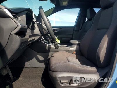 Zdjęcie 7 z 13 samochodu: 2024 TOYOTA RAV4 SE VIN:JTM16RFV9RD145845 - miniatura