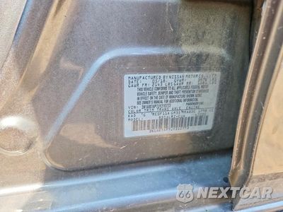 Zdjęcie 12 z 12 samochodu: 2018 NISSAN SENTRA SR VIN:3N1AB7AP7JY310773 - miniatura