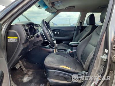 Zdjęcie 7 z 13 samochodu: 2016 KIA SOUL BASE VIN:KNDJN2A25G7307764 - miniatura