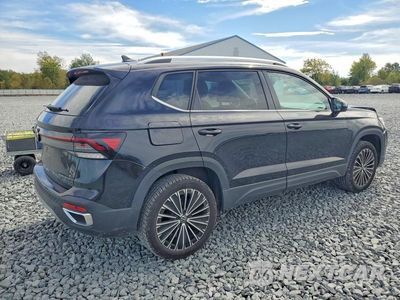 Trzecie zdjęcie samochodu z tyłu: 2025 VOLKSWAGEN TAOS SE VIN:3VVSC7B29SM045754 - miniatura