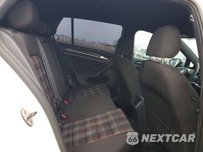 Zdjęcie 10 z 12 samochodu: 2015 VOLKSWAGEN GTI VIN:3VW4T7AU1FM091799 - miniatura
