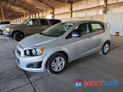 2012 CHEVROLET SONIC LT 1G1JC6SH3C4172658 - główne zdjęcie licytacji z USA - miniatura