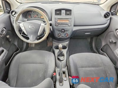 Zdjęcie 8 z 12 samochodu: 2015 NISSAN VERSA 1.6 S VIN:3N1CN7AP9FL852073 - miniatura