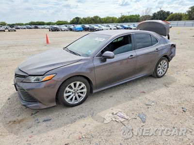 2019 TOYOTA CAMRY LE 4T1B11HK4KU718272 - główne zdjęcie licytacji z USA - miniatura