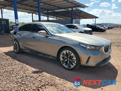 Czwarte zdjęcie samochodu z boku: 2024 BMW 530 I VIN:WBA43FJ02RCT06295 - miniatura