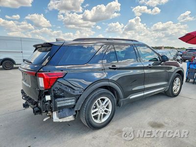 Trzecie zdjęcie samochodu z tyłu: 2025 FORD EXPLORER ACTIVE VIN:1FMUK7DH1SGB77859 - miniatura