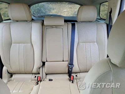 Zdjęcie 10 z 13 samochodu: 2019 LAND ROVER DISCOVERY SPORT HSE VIN:SALCR2FX2KH782530 - miniatura