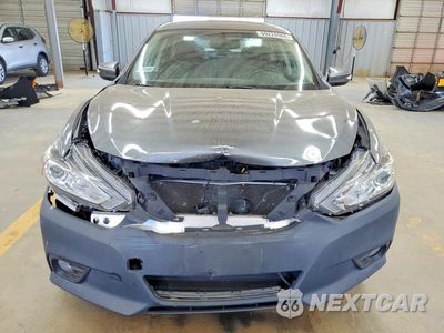 Piąte zdjęcie samochodu w środku: 2016 NISSAN ALTIMA 2.5 SL VIN:1N4AL3AP5GC153836 - miniatura