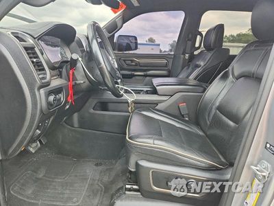 Zdjęcie 7 z 12 samochodu: 2021 RAM 1500 LIMITED VIN:1C6SRFHTXMN611007 - miniatura