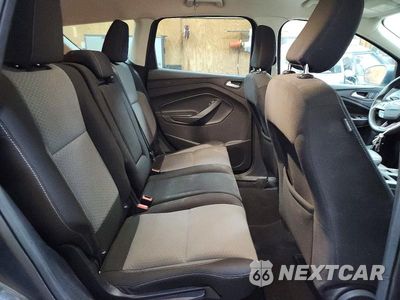 Zdjęcie 11 z 13 samochodu: 2019 FORD ESCAPE SE VIN:1FMCU9GD7KUC00542 - miniatura