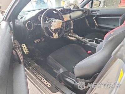 Zdjęcie 8 z 12 samochodu: 2013 SCION FR-S BASE VIN:JF1ZNAA14D2714641 - miniatura