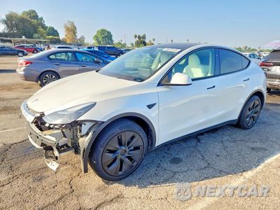 2025 TESLA MODEL Y 7SAYGDED7SF227632 - główne zdjęcie licytacji z USA - miniatura