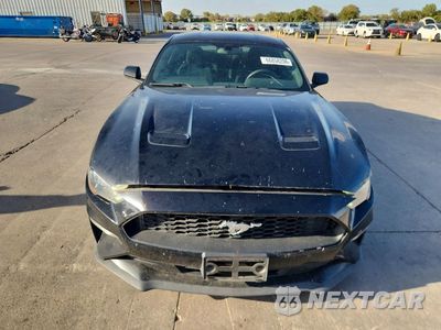 Piąte zdjęcie samochodu w środku: 2019 FORD MUSTANG VIN:1FA6P8TH6K5168257 - miniatura