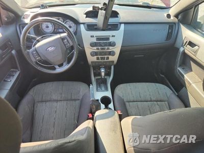 Zdjęcie 8 z 13 samochodu: 2011 FORD FOCUS SE VIN:1FAHP3FN3BW193091 - miniatura