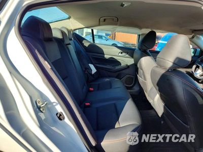 Zdjęcie 10 z 12 samochodu: 2019 NISSAN ALTIMA SR VIN:1N4BL4CV7KC185752 - miniatura