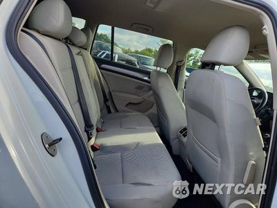 Zdjęcie 10 z 12 samochodu: 2017 VOLKSWAGEN GOLF SPORTWAGEN S VIN:3VWA17AU4HM502091 - miniatura