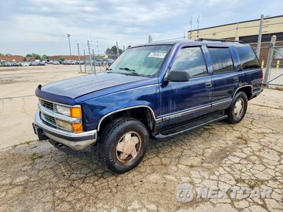 1999 CHEVROLET TAHOE K1500 1GNEK13R9XJ322714 - główne zdjęcie licytacji z USA - miniatura