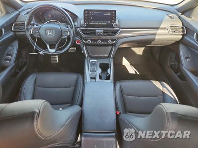 Zdjęcie 8 z 12 samochodu: 2022 HONDA ACCORD HYBRID SPORT VIN:1HGCV3F24NA041016 - miniatura