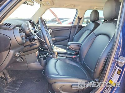 Zdjęcie 7 z 13 samochodu: 2016 MINI COOPER VIN:WMWXU1C51G2E16461 - miniatura
