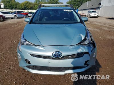 Piąte zdjęcie samochodu w środku: 2016 TOYOTA PRIUS FOUR TOURING VIN:JTDKARFU7G3507927 - miniatura