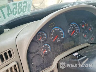 Zdjęcie 9 z 13 samochodu: 2015 INTERNATIONAL 4300 BOX TRUCK VIN:1HTMMAAL2FH599209 - miniatura