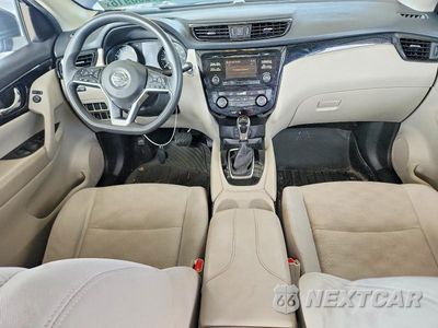 Zdjęcie 8 z 13 samochodu: 2018 NISSAN ROGUE SPORT SV VIN:JN1BJ1CR9JW200544 - miniatura
