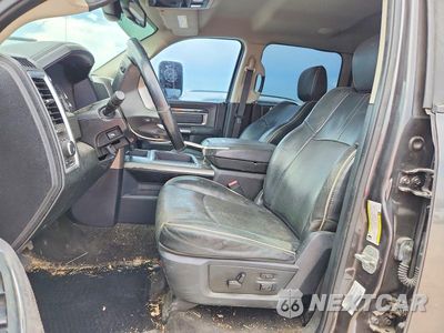 Zdjęcie 7 z 12 samochodu: 2014 RAM 2500 LONGHORN VIN:3C6TR5GT5EG274305 - miniatura