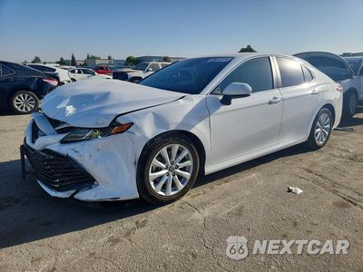 2020 TOYOTA CAMRY LE 4T1C11AK5LU922790 - główne zdjęcie licytacji z USA - miniatura