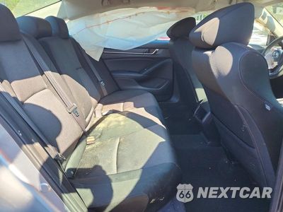 Zdjęcie 10 z 12 samochodu: 2018 HONDA ACCORD LX VIN:1HGCV1F13JA245683 - miniatura