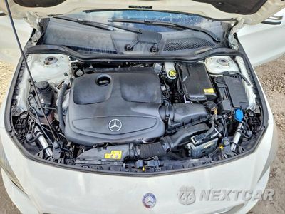 Zdjęcie 11 z 12 samochodu: 2016 MERCEDES-BENZ CLA 250 VIN:WDDSJ4EB9GN354724 - miniatura