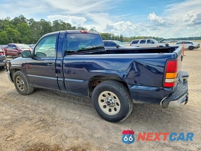 Drugie zdjęcie samochodu z przodu: 2005 GMC NEW SIERRA C1500 VIN:1GTEC14X25Z269646 - miniatura