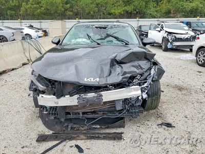 Piąte zdjęcie samochodu w środku: 2026 KIA K5 LXS VIN:KNAG24J76T5451370 - miniatura